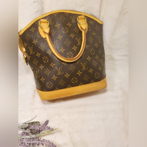 Authentic Louis Vuitton Lockit vertical pm handbag - Picture 16 of 16